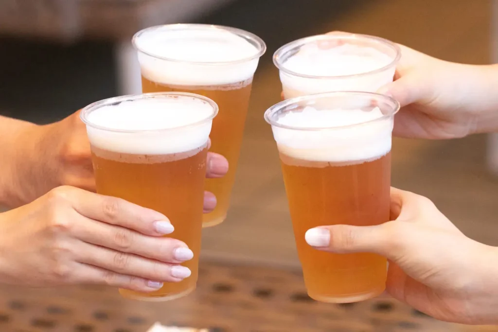 暑い夏にキンキンに冷えたビールをご用意